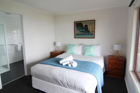 DOLPHIN LOOKOUT COTTAGE - Amazing Views Of The Bay Of Fires - Accommodation Ballina 10