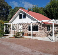 Hilltop Cottages - Accommodation Ballina