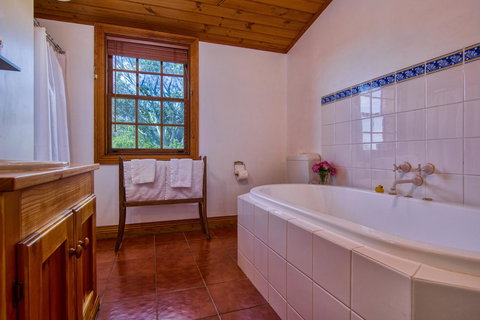 Wagners Cottages - Accommodation Ballina 23