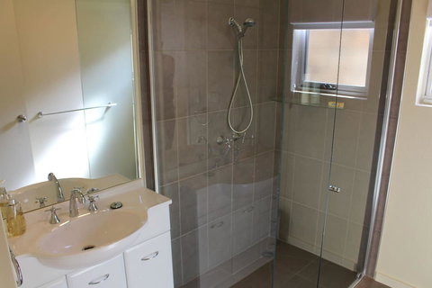 Villa 2 Bay Of Fires - Accommodation Ballina 17