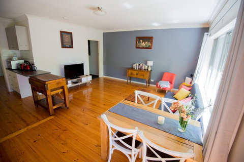 Flora Hill Creek Views - Accommodation Ballina 0