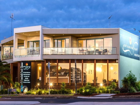 Great Ocean Road Resort - Accommodation Ballina 0