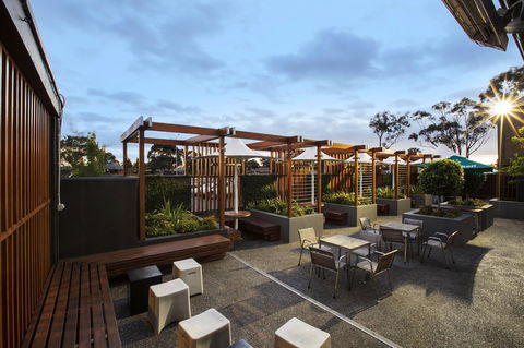 Nightcap At Keysborough Hotel - Accommodation Ballina 28
