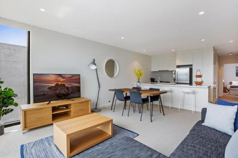 Experience Platinum Hotel Apartments - Accommodation Ballina 3