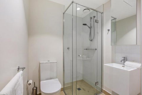Experience Platinum Hotel Apartments - Accommodation Ballina 22