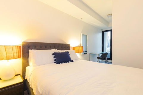 Waterfront Melbourne Apartments - Accommodation Ballina 35