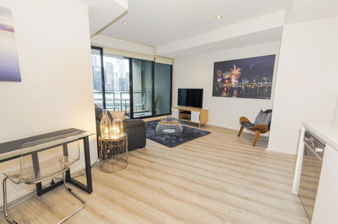 Waterfront Melbourne Apartments - Accommodation Ballina 41
