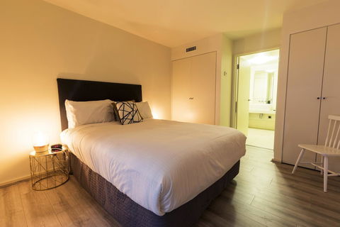 Waterfront Melbourne Apartments - Accommodation Ballina 39