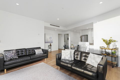 Waterfront Melbourne Apartments - Accommodation Ballina 40
