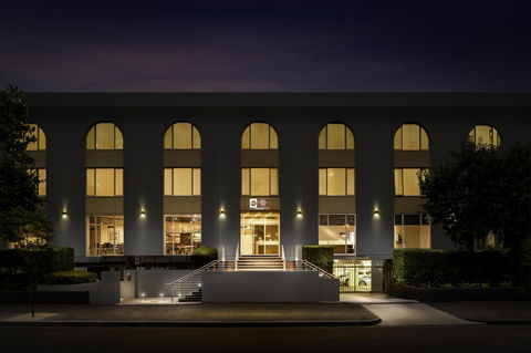 BEST WESTERN PLUS Travel Inn - Accommodation Ballina 0