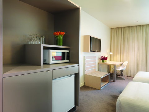 Travelodge Hotel Melbourne Docklands - Accommodation Ballina 5