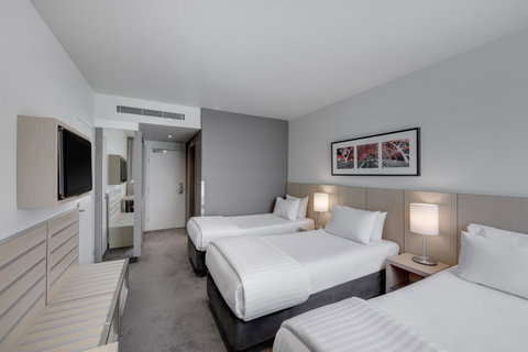 Travelodge Hotel Melbourne Docklands - Accommodation Ballina 3