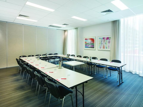 Travelodge Hotel Melbourne Docklands - Accommodation Ballina 11