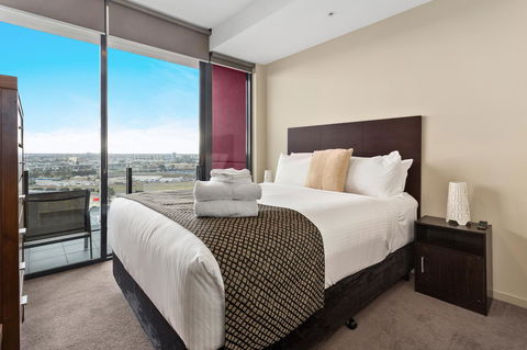 Docklands Private Collection - NEWQUAY - Accommodation Ballina 18
