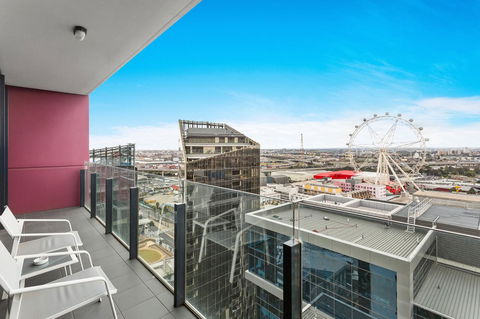 Docklands Private Collection - NEWQUAY - Accommodation Ballina 16