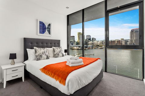 Docklands Private Collection - NEWQUAY - Accommodation Ballina 12