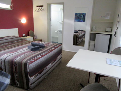 The Highlander Motel - 24HR Check In - Accommodation Ballina 1