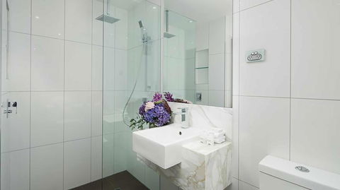 Crowne Plaza Melbourne Carlton, An IHG Hotel - Accommodation Ballina 10