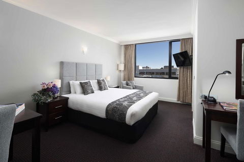 Crowne Plaza Melbourne Carlton, An IHG Hotel - Accommodation Ballina 11