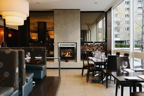 Crowne Plaza Melbourne Carlton, An IHG Hotel - Accommodation Ballina 26