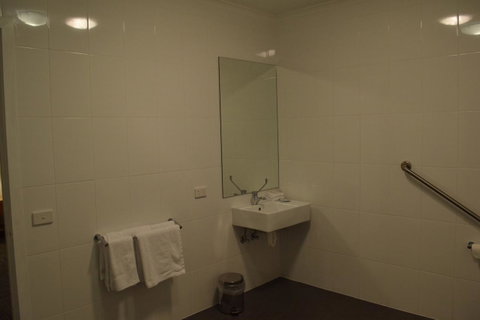 CROWN CENTRAL BUSINESS DISTRICT MOTEL - NO UNDER 18s - Accommodation Ballina 39