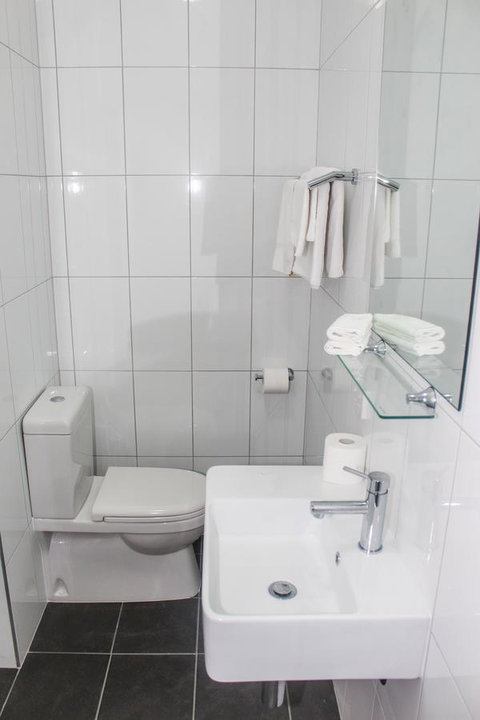 CROWN CENTRAL BUSINESS DISTRICT MOTEL - NO UNDER 18s - Accommodation Ballina 17