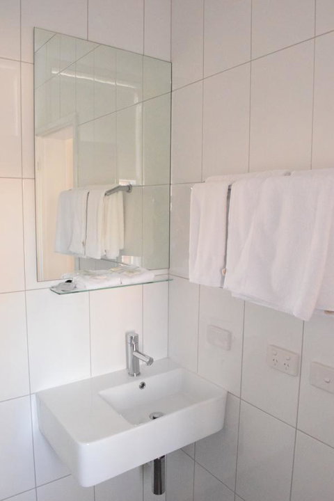 CROWN CENTRAL BUSINESS DISTRICT MOTEL - NO UNDER 18s - Accommodation Ballina 29