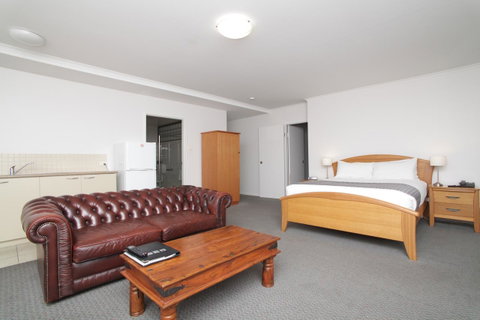 Quality Inn & Suites The Menzies - Accommodation Ballina 8