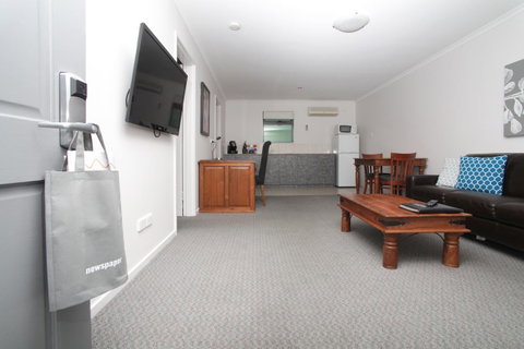 Quality Inn & Suites The Menzies - Accommodation Ballina 40