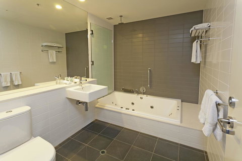 Causeway 353 Hotel - Accommodation Ballina 35