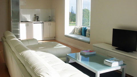 Tintagel - Accommodation Ballina 6
