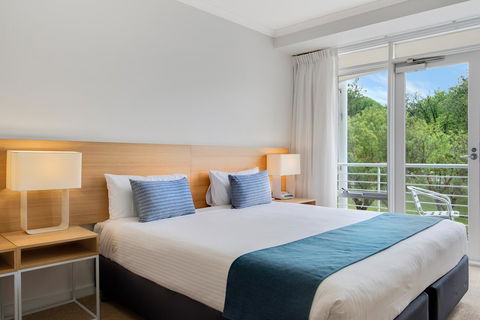 Aligned Corporate Residences Williamstown - Accommodation Ballina 5