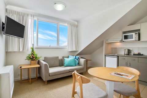 Aligned Corporate Residences Williamstown - Accommodation Ballina 19