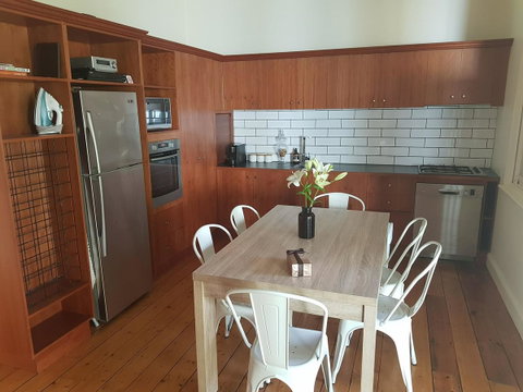 Myers CBD - Accommodation Ballina 9