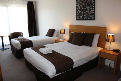 Bairnsdale International - Accommodation Ballina 28