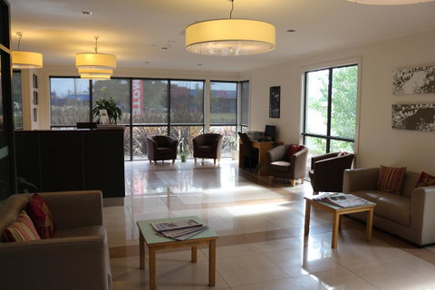 Bairnsdale International - Accommodation Ballina 20