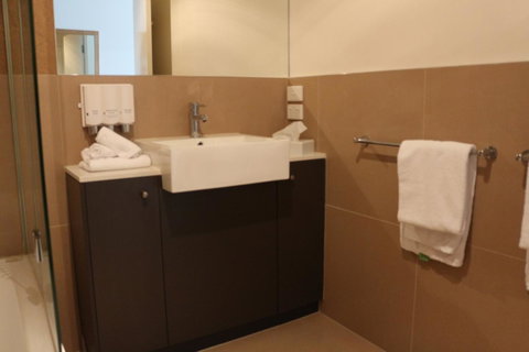Bairnsdale International - Accommodation Ballina 24