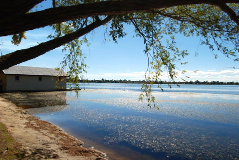 Lake Wendouree Luxury Apartments - Accommodation Ballina 14