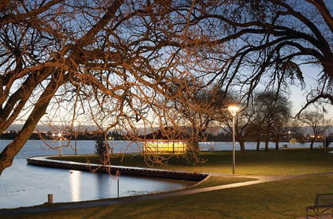 Lake Wendouree Luxury Apartments - Accommodation Ballina 1