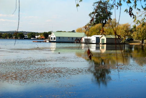 Lake Wendouree Luxury Apartments - Accommodation Ballina 12