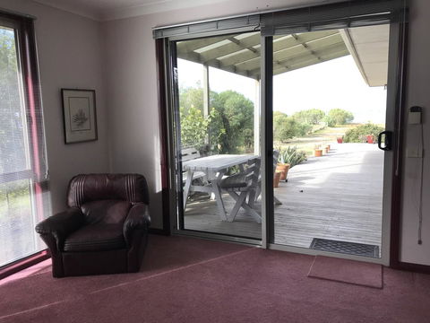 Eagle Bay Views - Accommodation Ballina 7