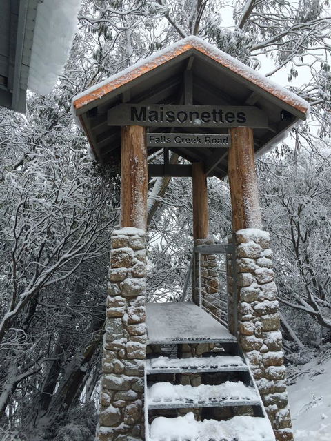 Maisonettes Falls Creek - Accommodation Ballina 1