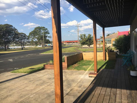 The Wheelhouse - 2BR Waterfront Apt In Town - Accommodation Ballina 18