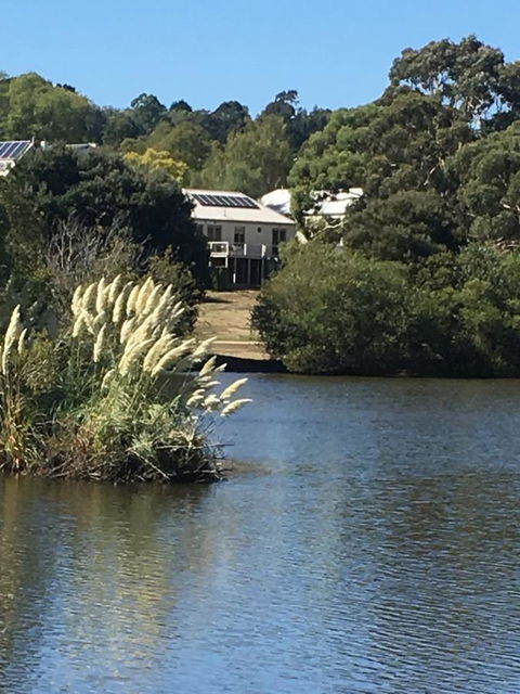 Lakeside Conti Villas - Accommodation Ballina 0