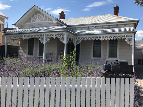 The Botanic Apartments Williamstown - Accommodation Ballina 0