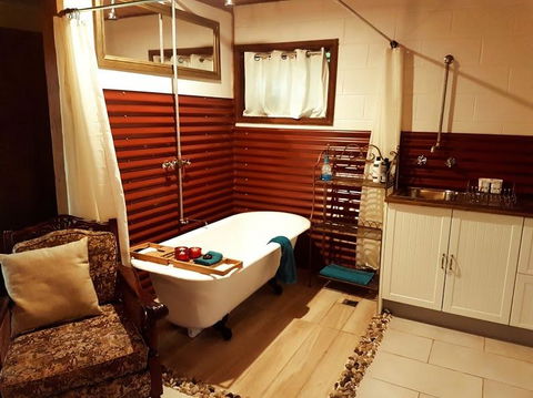 The Cabin - Accommodation Ballina 2