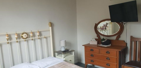 The Eastern Hotel - Accommodation Ballina 3