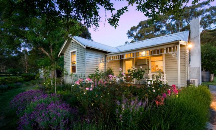 Mount Franklin VIC Accommodation Ballina