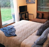 The Gurdies Room with Amazing Sunset Views - Accommodation Ballina