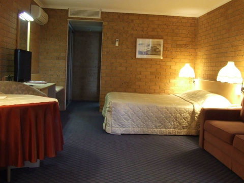 The John Hunter Motel - Accommodation Ballina 3